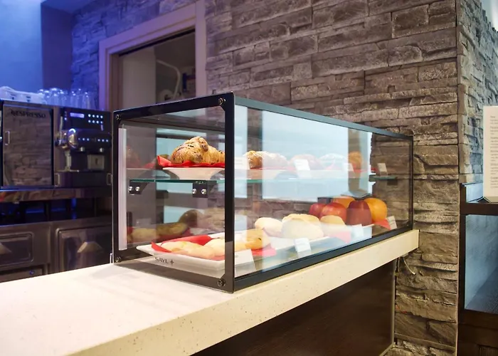 Sechi Hotel Milano With Parking